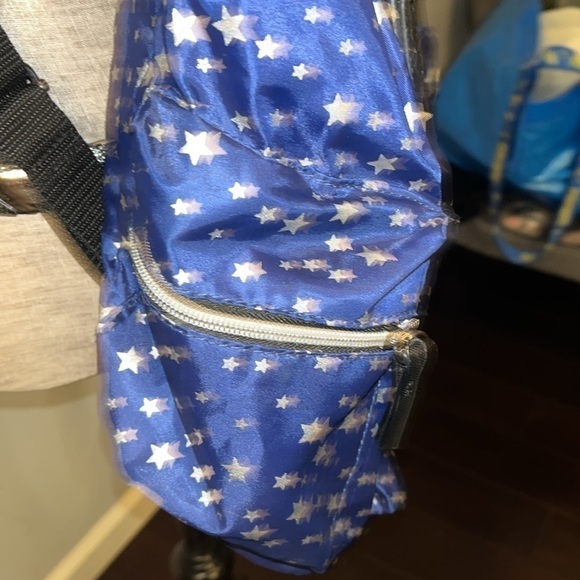 AMERICAN EAGLE
Payless American Eagle silver stars with blue Backpack /Dark Blue - Picture 3 of 8